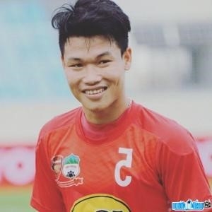 Triều Đông Hữu, cầu thủ số 26 của Quảng Nam, mặc áo số 44.