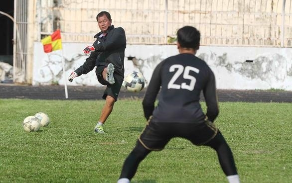 Cựu thủ môn Nguyễn Văn Cường: Vẫn “cháy” cùng bóng đá VN