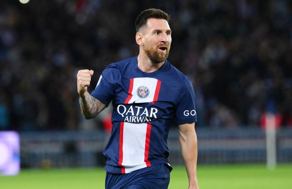 Lượng tiền kiếm được của Messi trong năm 2021 có sức hút lớn.