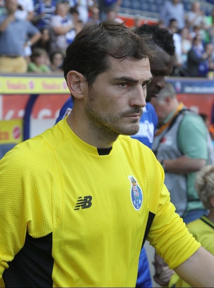  Iker Casillas 